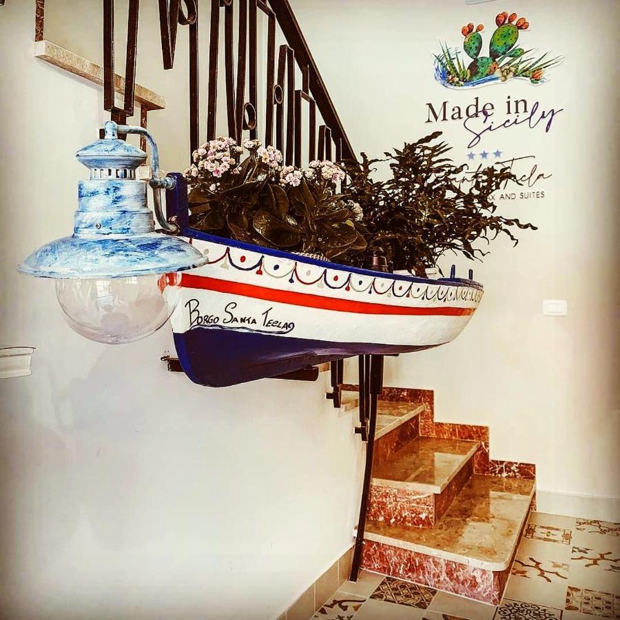 לינה וארוחת בוקר אסראלה Made In Sicily Santa Tecla מראה חיצוני תמונה